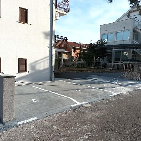 Apartments T&T Trogir Exteriör bild