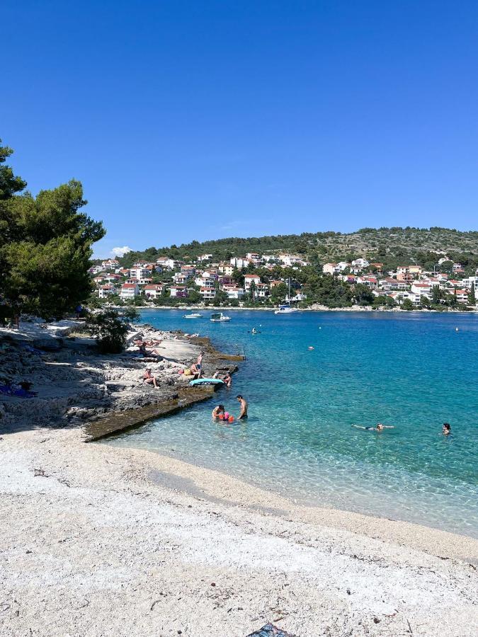 Apartments T&T Trogir Exteriör bild